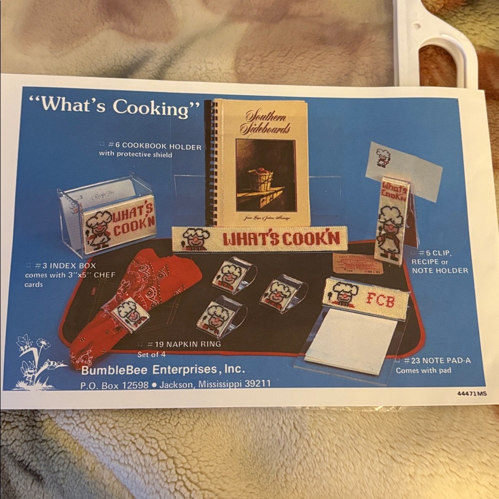 What’s Cooking Needlepoint Kit (Recipe/Note Holder)